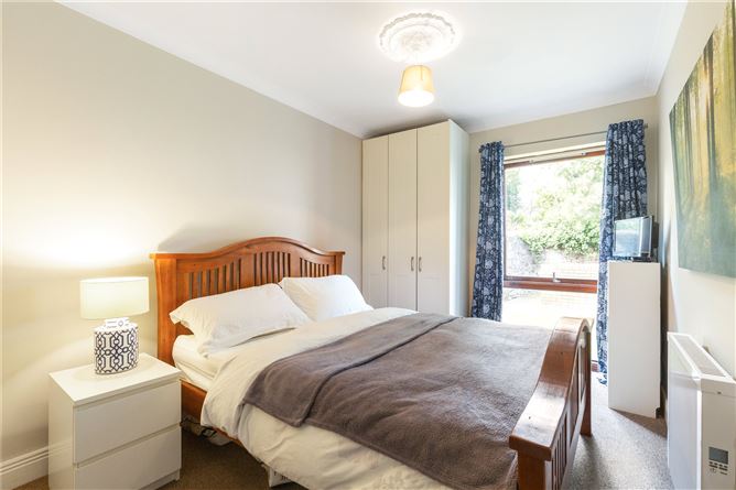 14 Bellevue Court, Booterstown, Co. Dublin