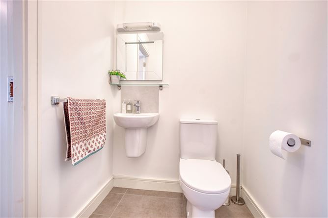 35 Abbots Grove Avenue, Knocklyon, Dublin 16