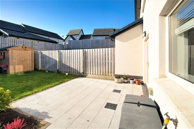 35 Abbots Grove Avenue, Knocklyon, Dublin 16