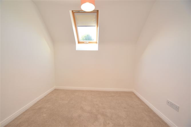 7 Pairc Na Gleann, Ballycotton, Cork