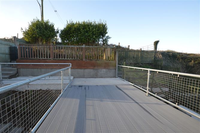 7 Pairc Na Gleann, Ballycotton, Cork