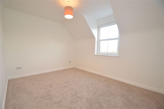 7 Pairc Na Gleann, Ballycotton, Cork