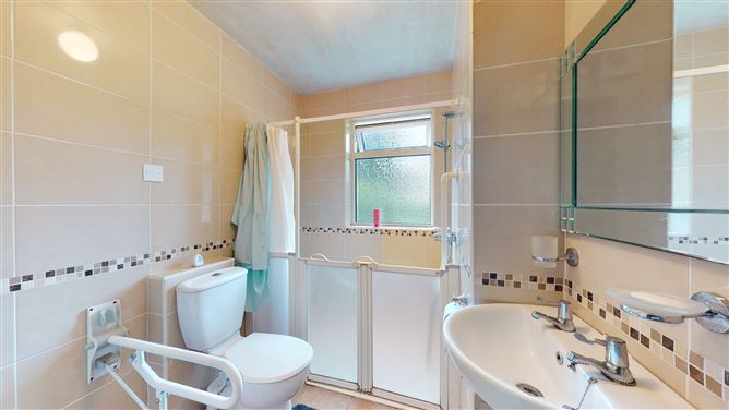 28 Saint Anne's Park, Shankill, Dublin 18, Co. Dublin