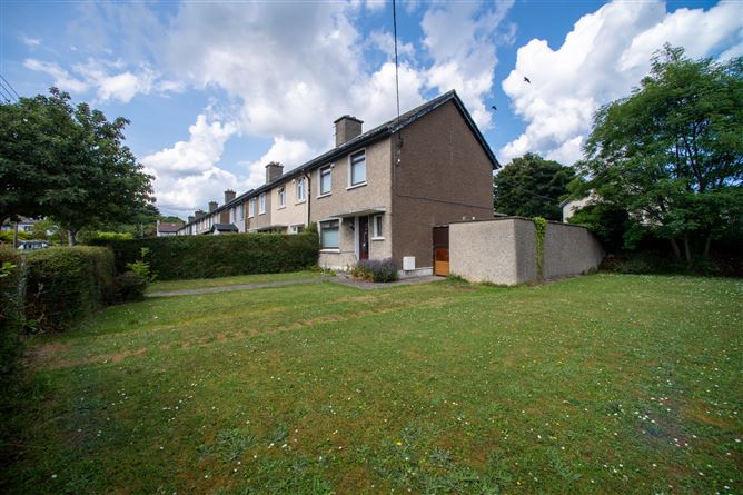 28 Saint Anne's Park, Shankill, Dublin 18, Co. Dublin