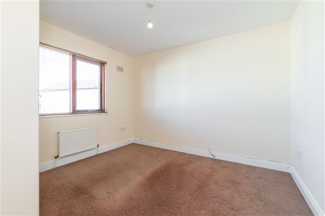 2 Hunters Place, Hunters Wood, Ballycullen, Dublin 24