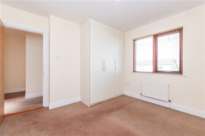 2 Hunters Place, Hunters Wood, Ballycullen, Dublin 24