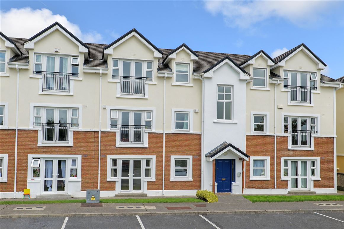 60 Cluain Riocaird, Headford Road, Galway