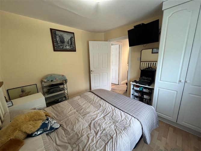 4 Sycamore Drive, Ballymoe, Galway