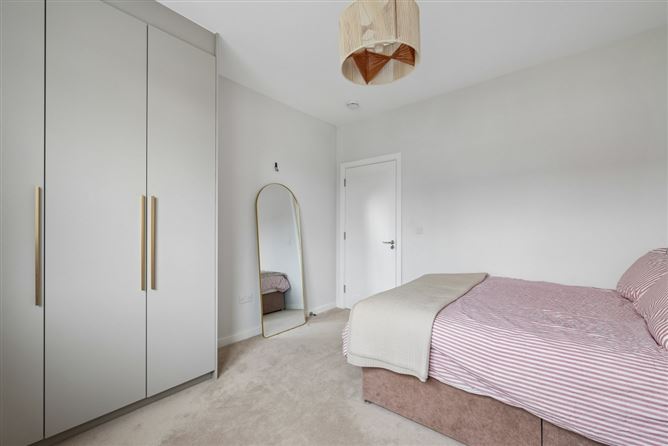 Photo 17 of 24 — 21 Skylark Park View, Portmarnock,   County Dublin