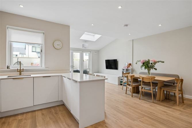 Photo 8 of 24 — 21 Skylark Park View, Portmarnock,   County Dublin