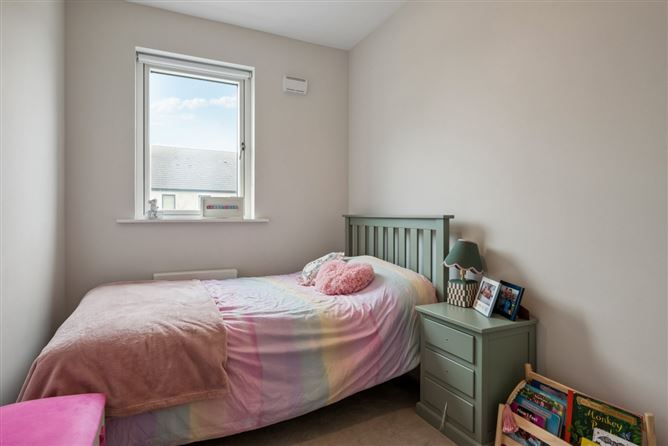 Photo 18 of 24 — 21 Skylark Park View, Portmarnock,   County Dublin
