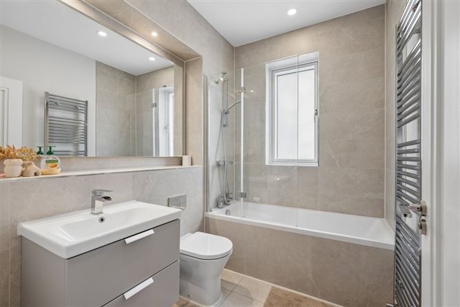 Photo 19 of 24 — 21 Skylark Park View, Portmarnock,   County Dublin