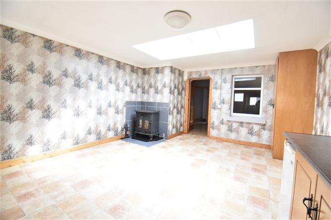 Photo 9 of 23 — 9 St. Patrick's Place, Enniscorthy, Wexford