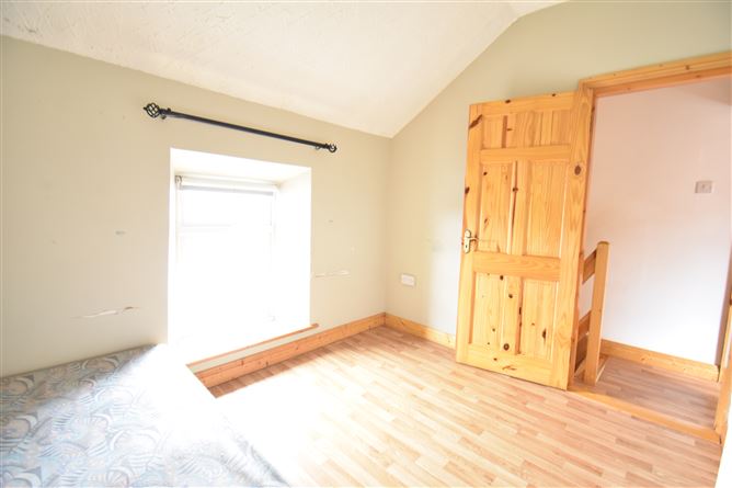 Photo 17 of 23 — 9 St. Patrick's Place, Enniscorthy, Wexford