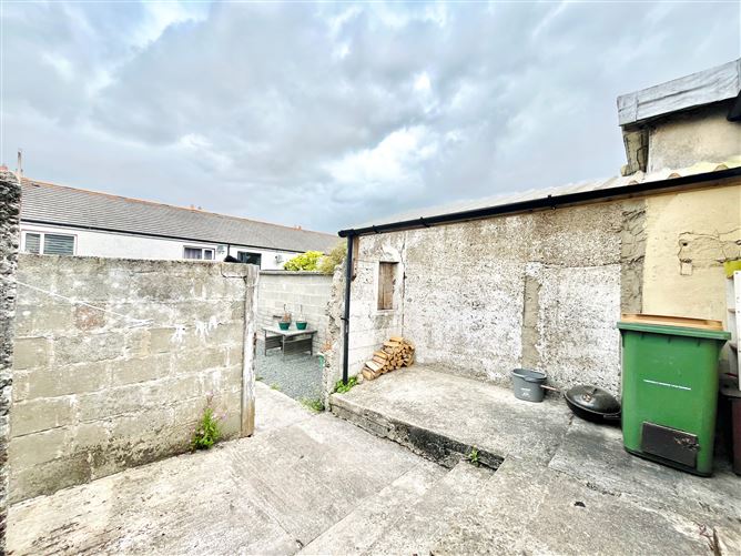 Photo 18 of 23 — 9 St. Patrick's Place, Enniscorthy, Wexford