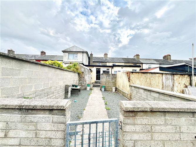 Photo 21 of 23 — 9 St. Patrick's Place, Enniscorthy, Wexford