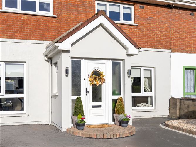 37 Standhouse Lawns, Newbridge, Co. Kildare