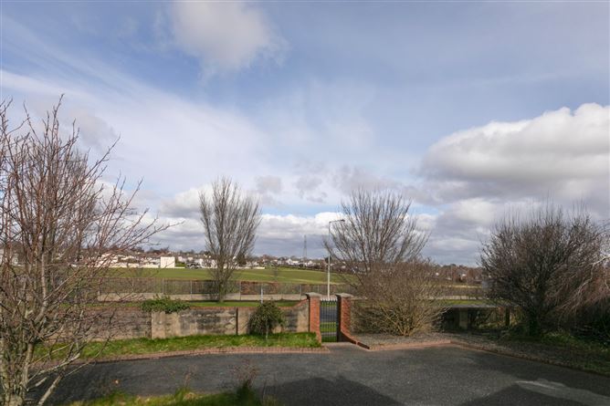 54 Wood Dale View, Ballycullen, Dublin 24
