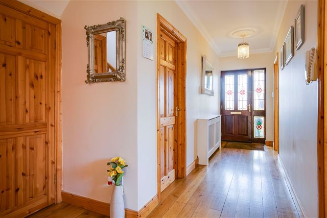 54 Wood Dale View, Ballycullen, Dublin 24