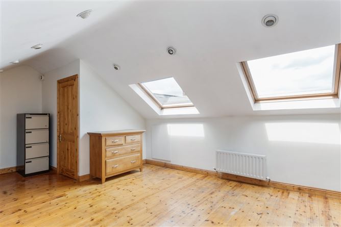24 Eaton Square, Terenure, Dublin 6W