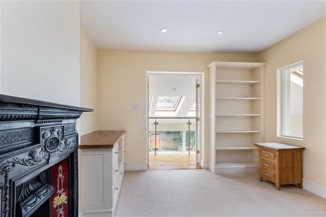 24 Eaton Square, Terenure, Dublin 6W
