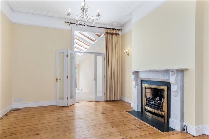24 Eaton Square, Terenure, Dublin 6W