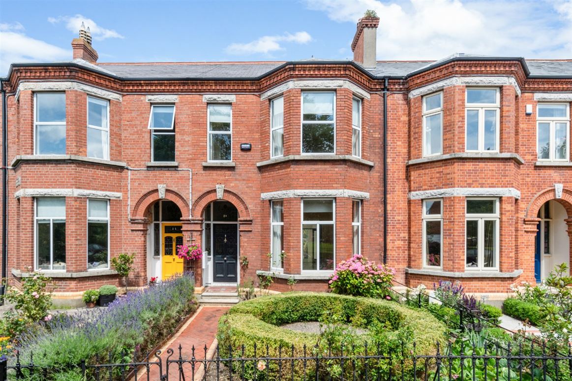 24 Eaton Square, Terenure, Dublin 6W