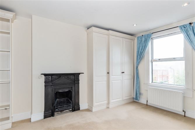 24 Eaton Square, Terenure, Dublin 6W