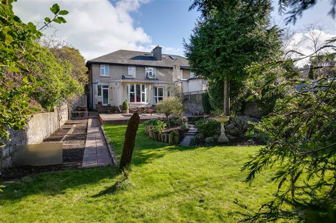 28 Villarea Park, Glenageary, County Dublin