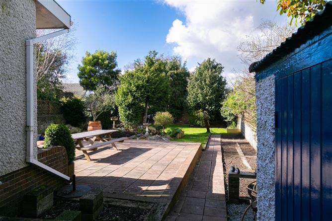 28 Villarea Park, Glenageary, County Dublin