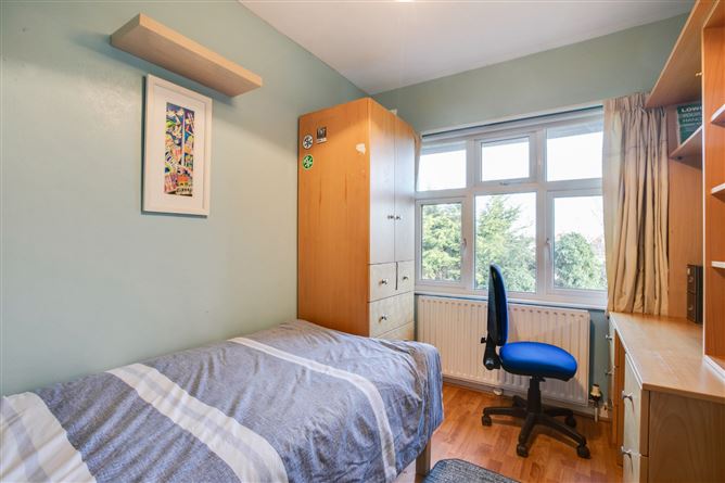 28 Villarea Park, Glenageary, County Dublin