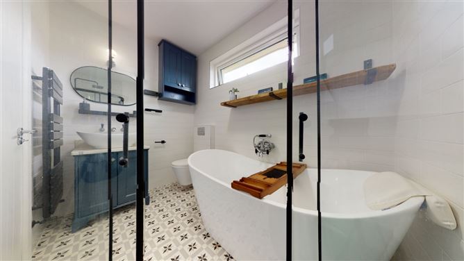 5 Cabinteely Drive, Pottery Road, Dun Laoghaire, Co. Dublin