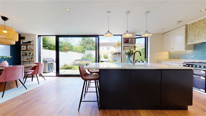 5 Cabinteely Drive, Pottery Road, Dun Laoghaire, Co. Dublin