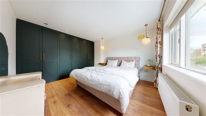 5 Cabinteely Drive, Pottery Road, Dun Laoghaire, Co. Dublin
