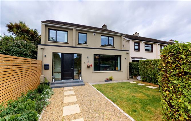 Main image for 5 Cabinteely Drive, Pottery Road, Dun Laoghaire, Co. Dublin
