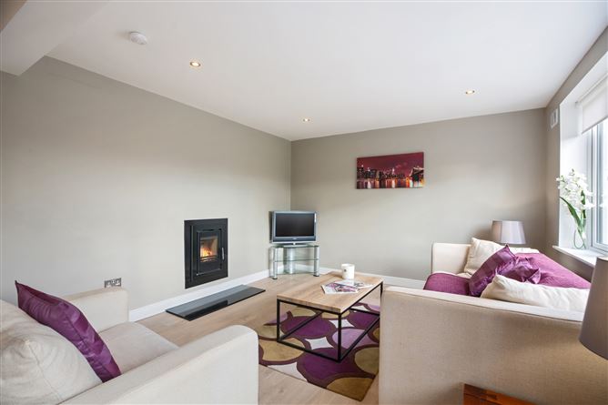 46 St Brigid's Park, Foxrock, Dublin 18