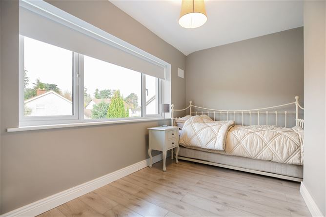 46 St Brigid's Park, Foxrock, Dublin 18