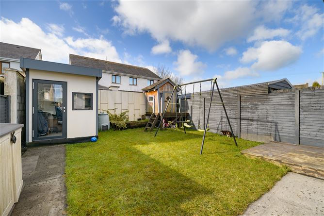 52 Heather Grove, Clara, Co. Offaly