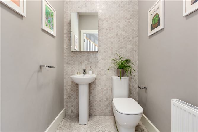 10 Norabrook, Howth Road, Clontarf, Dublin 3