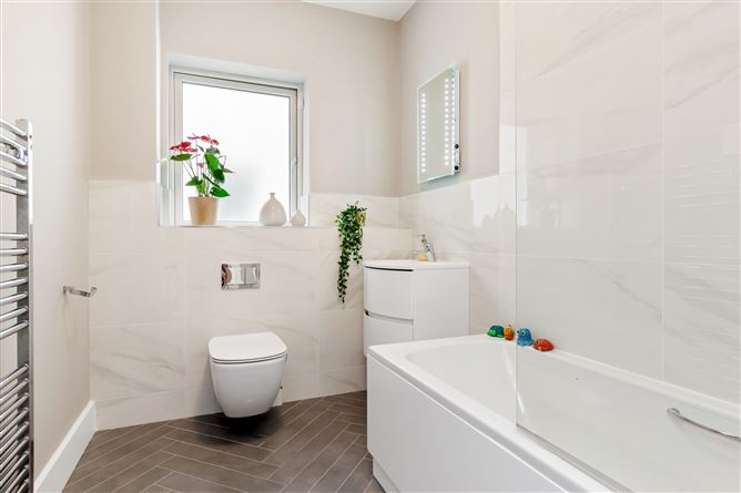 10 Norabrook, Howth Road, Clontarf, Dublin 3