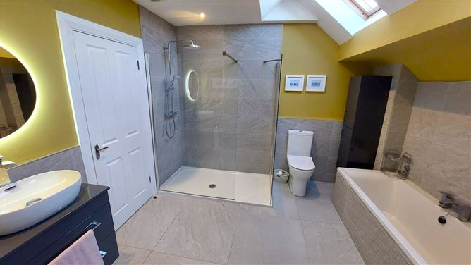 Photo 13 of 15 — 12 Farmlea Manor, Abbey Rd, Ferrybank, Waterford