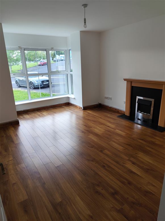 78 The Orchard , Kinsale, Cork