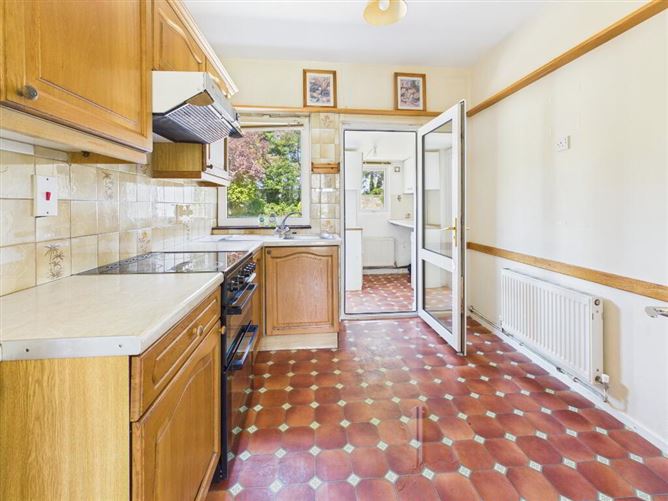 18 Marian Park, Waterford