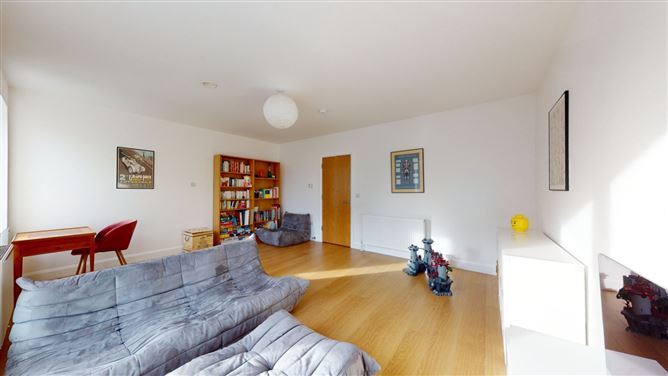 27 Roseland Avenue, Cualanor, Upper Glenageary Road, Dun Laoghaire