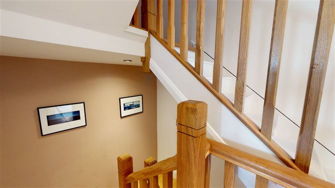 27 Roseland Avenue, Cualanor, Upper Glenageary Road, Dun Laoghaire