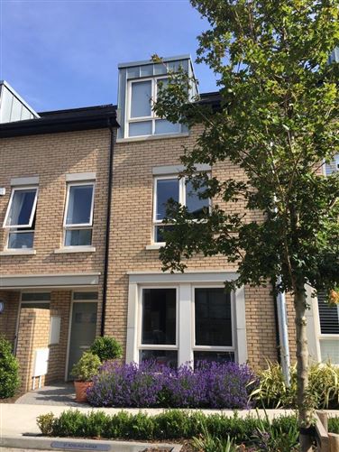 27 Roseland Avenue, Cualanor, Upper Glenageary Road, Dun Laoghaire
