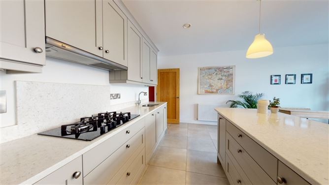 27 Roseland Avenue, Cualanor, Upper Glenageary Road, Dun Laoghaire