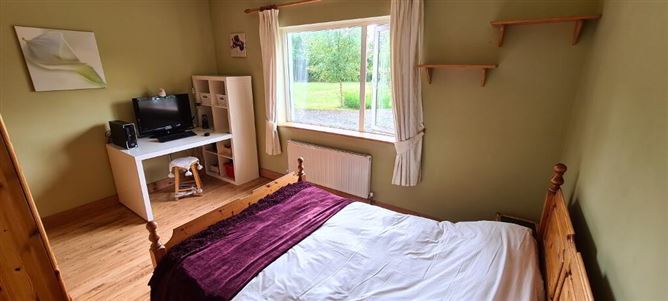 Cullenrevagh, Carrick- Shannon, Hill Street, Roscommon