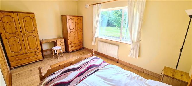 Cullenrevagh, Carrick- Shannon, Hill Street, Roscommon