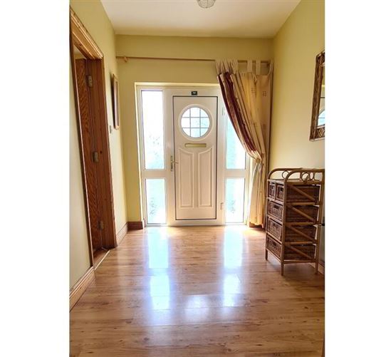 Cullenrevagh, Carrick- Shannon, Hill Street, Roscommon
